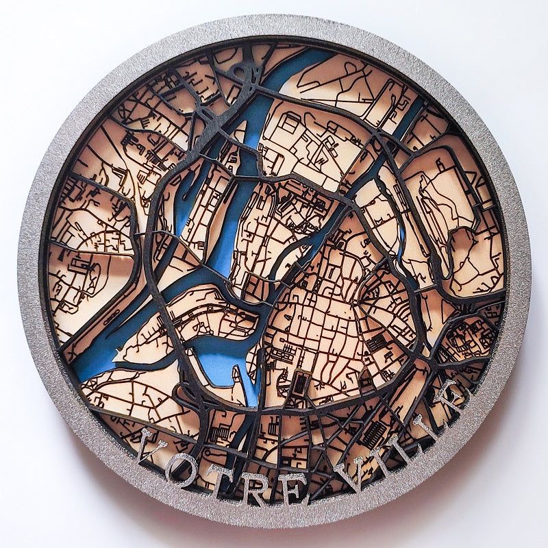 Round wooden map in 3D personalized relief of the city of your choice