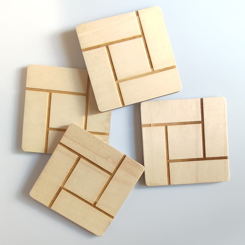 Set of 4 coasters model 4 lines in wood