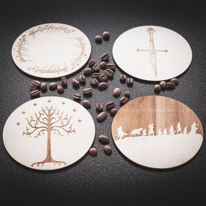 set de 4 sous-verres du seigneur des anneaux de JRR Tolkien, sous-verres en bois de la communauté de l'anneau, cadeau original pour un fan ou un ami