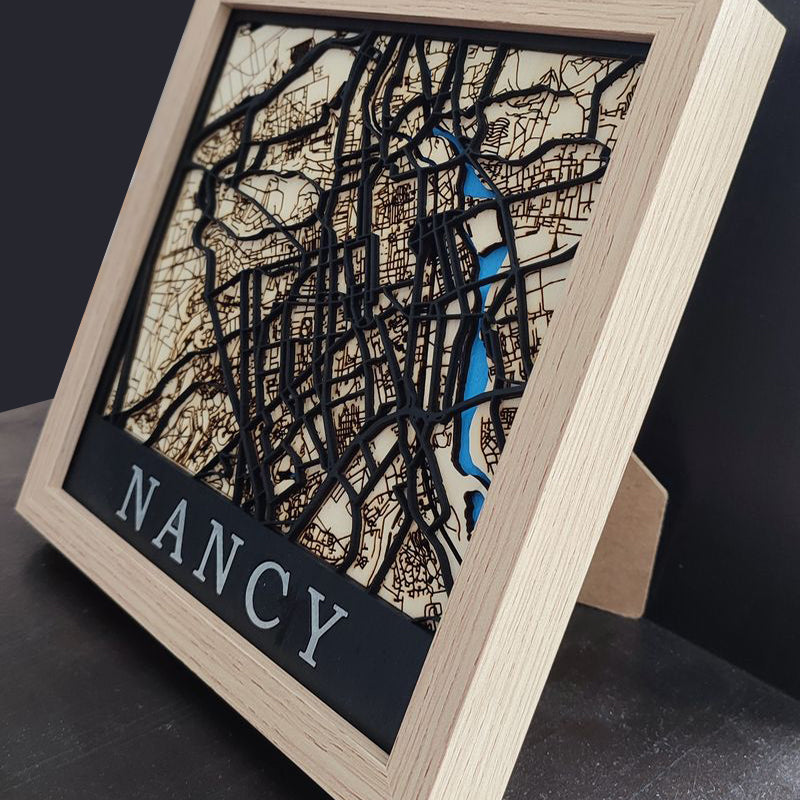 Nancy - Carte en bois