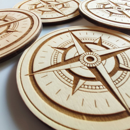 Set of 4 wooden wind rose coasters